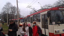 Sugedęs troleibusas sostinės T.Narbuto gatvėje