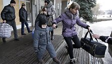 Paskutinės sausio dienos Donbase: evakuacija ir nesibaigiantys teroristų ap&scaron;audymai