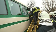 Autobuso ir sunkvežimio avarija &Scaron;ilutėje