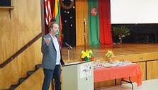 Su Lietuvos gimtadieniu Portlendo lietuvių bendruomenę sveikino garbingas svečias i&scaron; Niujorko &ndash; filmo &bdquo;Nematomas frontas&ldquo; režisierius V. Sruoginis
