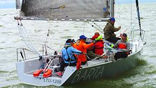 Žurnalistų regata Kur&scaron;ių mariose