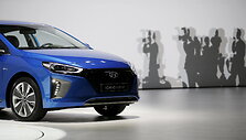 Hibridinis &bdquo;Hyundai Ioniq": trys viename