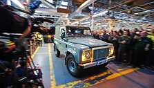 Legendinis &bdquo;Land Rover Defender&ldquo;