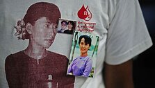 Aung San Suu Kyi paleista i&scaron; namų are&scaron;to 