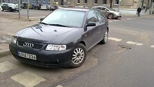 Fotopolicija: AUDI A3 pėsčiųjų zonoje