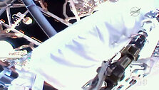 Astronautė Peggy Whitson ir kosmoso naujokas Jackas Fischeris i&scaron;ėjo į atvirą kosmosą