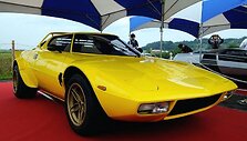 Lancia Stratos &ndash; vienas i&scaron; didžiausių automobilių istorijos herojų taip pat ne&scaron;iojo paslepiamus žibintus. (contri, Wikimedia(CC BY-SA 2.0)