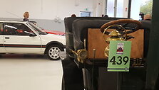 Istorinis &bdquo;Peugeot Type 56&ldquo; Sochaux esančiose restauravimo dirbtuvėse