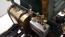 Istorinis &bdquo;Peugeot Type 56&ldquo; Sochaux esančiose restauravimo dirbtuvėse