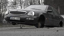 Fordas be ratų