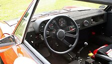 Interjeras buvo labai paprastas, bet juk 914 buvo pigiausias to laiko Porsche. (Abehn, Wikimedia)
