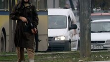 Sarajeve islamistas ap&scaron;audė JAV ambasadą ir buvo nukautas