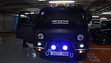 Tiuninguotas autobusiukas UAZ