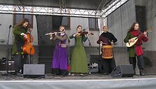 Skamba Viduramžių muzika.