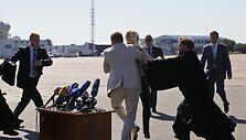 &bdquo;Femen&ldquo; aktyvistės nepraleido progos surengti i&scaron;puolį prie&scaron; patriarchą Kirilą.
