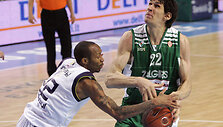 Su kamuoliu Bobanas Marjanovičius