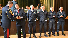 Apdovanojimi nusipelnę ugniagesiai