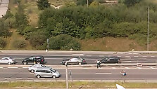 Policininkas gaudo girtą vairuotoją