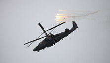 Rusijos kariuomenėje naudojamas sraigtasparnis &bdquo;Ka-52&ldquo;