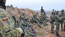 Pratybos &bdquo;Plieninis drakonas 2013&ldquo;