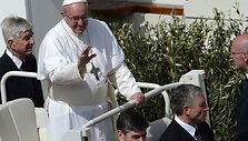 Popiežius Pranci&scaron;kus Verbų sekmadienio mi&scaron;iose bei procesijoje