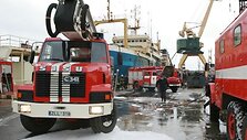 Atliekant laivo remonto darbus kilo gaisras