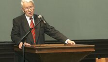 B.Juodka neatmeta galimybės, kad VU jau &scaron;į spalį i&scaron; studentų pradės rinkti įmokas už studijas.