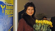 L.Paksienė džiaugiasi ją mylinčių draugų gimtadienio proga rodomu dėmesiu.
