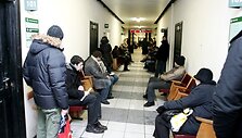 Nors gerus darbus turėjusiems žmonėms gal ir neįprasta, bet Darbo birža gali tapti laikina i&scaron;eitimi netekus darbo. 