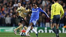 D.Drogba pasinaudojo proga ir pelnė vienintelį įvartį.
