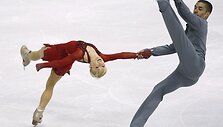 Aliona Savčenko ir Robinas Szolkowy apgynė čempionų titulą.