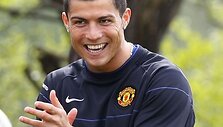 Prie&scaron; dvikovą C.Ronaldo ir kiti Mančesterio komandos žaidėjai buvo gerai nusiteikę
