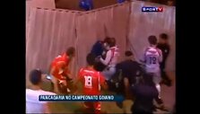 Futbolininkų mu&scaron;tynės sus sirgaliais