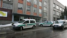 Anonimas grasino susprogdinti &bdquo;Kauno baldus&ldquo;. (2009-02-26)