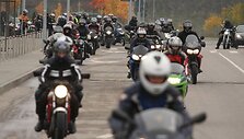 Netrukus miesto gatves užplūsiantiems motociklų ir motorolerių vairuotojams suvaldyti policija paruo&scaron;ė prevencinių priemonių planą.
