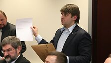 Pertvarkydama miesto valdymą sostinės valdžia ketina atleisti dalį savivaldybės tarnautojų. Tikslūs skaičiai kol kas neatskleidžiami.