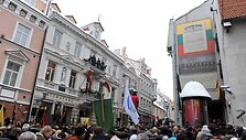 Vasario 16-osios minėjimas prie Lietuvos nepriklausomybės signatarų namų Vilniuje