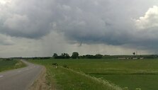 Nedidelio tornado &scaron;ėlsmas netoli Kruonio.