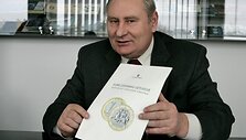 Monetų kalyklos direktoriui gali būti nelengva įrodyti, koks jo tikrasis vaidmuo &scaron;iame skandale.