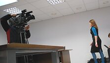 byla, teismas, teismo salė, posėdžių salė teisme, 