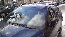 Pažeidėjo visureigis neįgaliųjų vietoje.