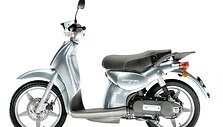 Motoroleris &bdquo;Aprilia Scarabeo 50&ldquo;