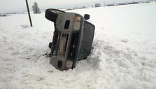 Apvirtęs visureigis