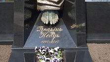 Drąsiaus Kedžio kapas Jonučių kapinėse