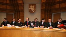 Vyriausybės &bdquo;Dialogas su Lietuva&ldquo;