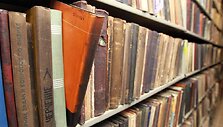 Vilniaus universiteto bibliotekoje saugomas vertingų knygų lobynas. 