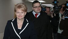 Eurokomisarė Dalia Grybauskaitė pateikė parei&scaron;kinius dokumentus Vyriausiajai rinkimų komisijai