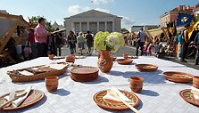 &Scaron;v.Baltramiejaus mugėje atgimsta senieji miesto amatai.