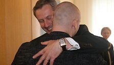 R.Vy&scaron;niauską ir M.Ežerskį apdovanojo &scaron;alies premjeras A.Kubilius