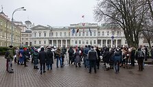 Akcija/mitingas &bdquo;Basos mamos&ldquo; prie prezidentūros